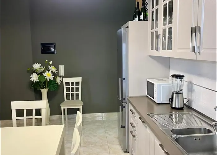 アパート Belas Shkodër